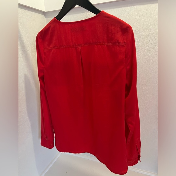 LOFT: Silky/Polyester Blouse - Picture 4 of 4